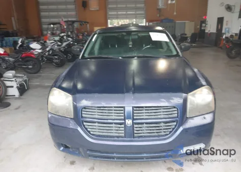 2005 Dodge Magnum Se z USA, uszkodzony, nr VIN 2D4FV48V75H680066